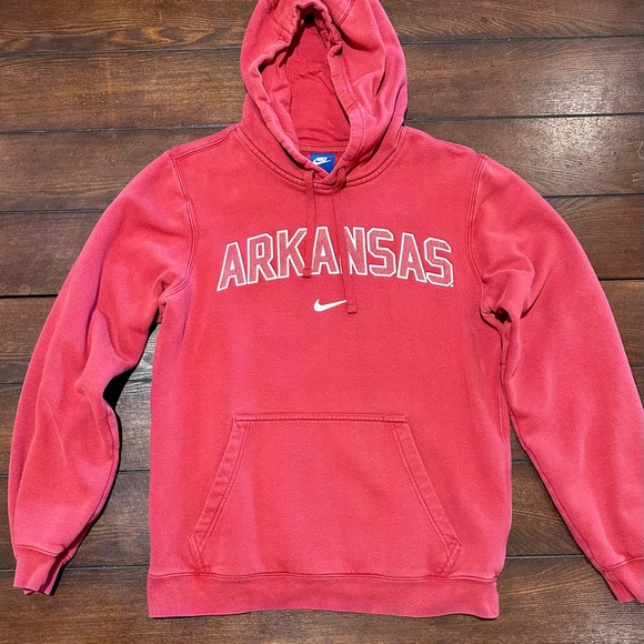 Nike University of Arkansas Razorbacks Men's Hoodie, Razorback Red, Size Small - Picture 1 of 3